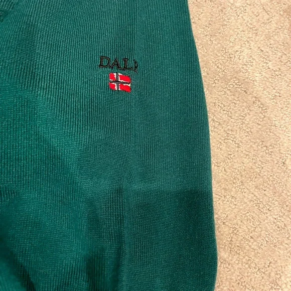 Brand New Men’s Dale of Norway Harald Sweater